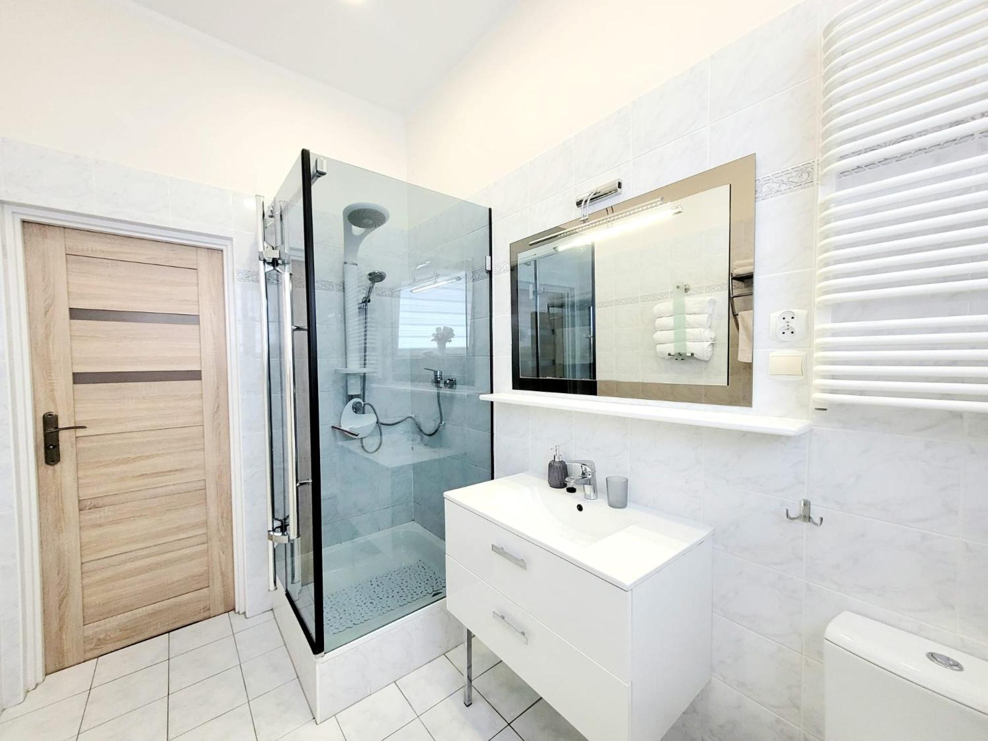 Apartamenty Cudowna Wyspa ชวีโนวิชแจ ภายนอก รูปภาพ